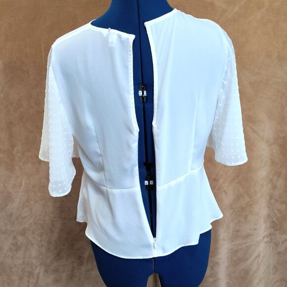 EXPRESS Cream Chiffon Blouse Short Dotted Swiss Flutter Sleeve Peplum Flare S - Picture 5 of 8